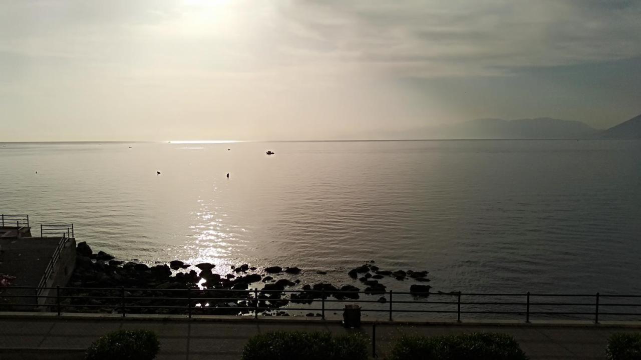 Nereidi Bed & Breakfast Santa Flavia Dış mekan fotoğraf