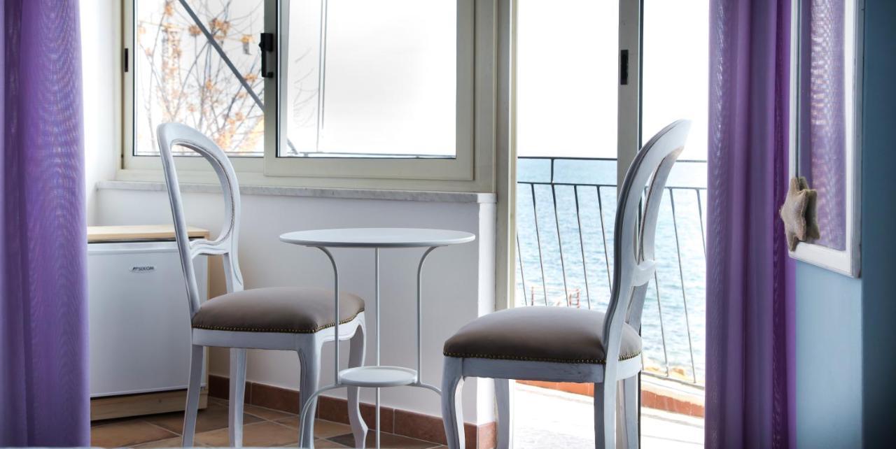 Nereidi Bed & Breakfast Santa Flavia Dış mekan fotoğraf